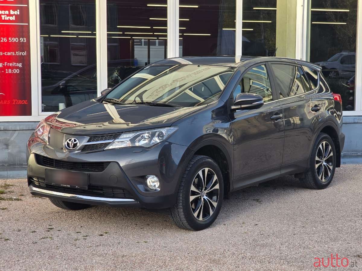 2014' Toyota RAV4 photo #3