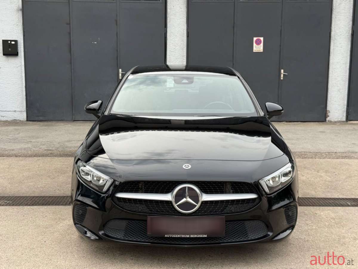 2019' Mercedes-Benz A-Klasse photo #5