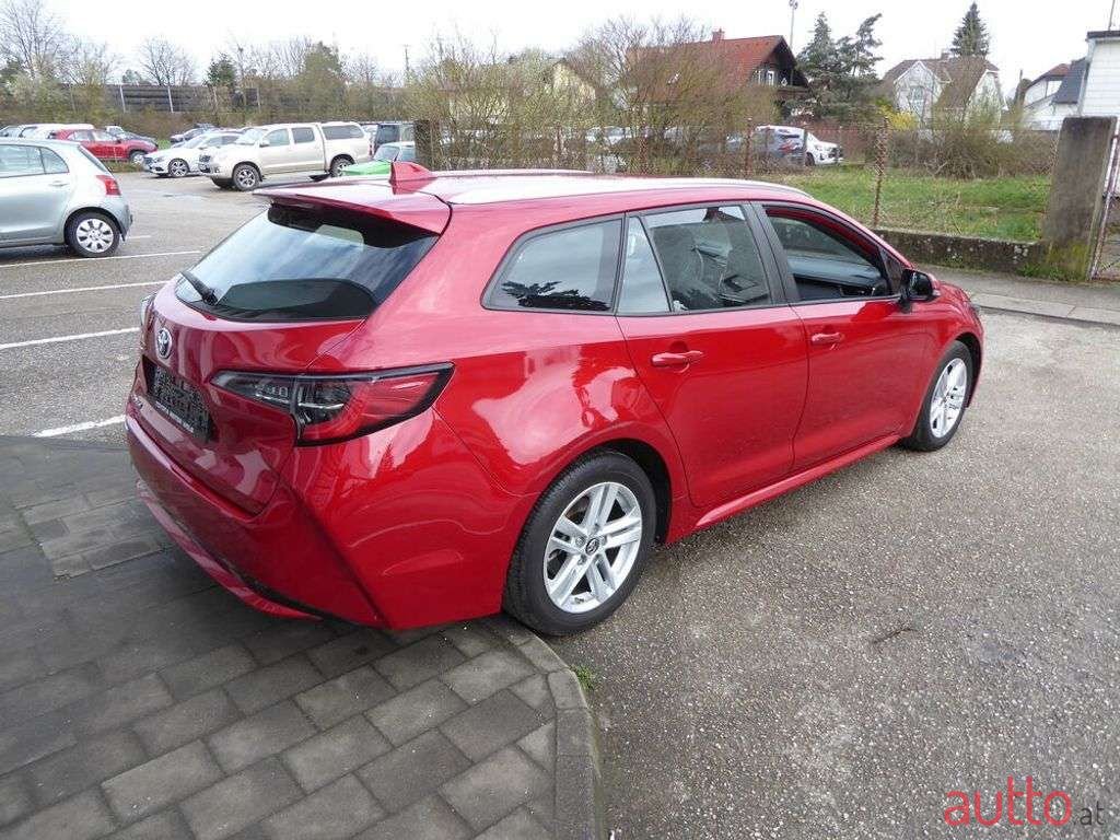 2020' Toyota Corolla photo #5