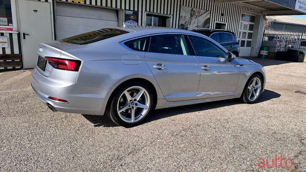 2019' Audi A5 photo #5