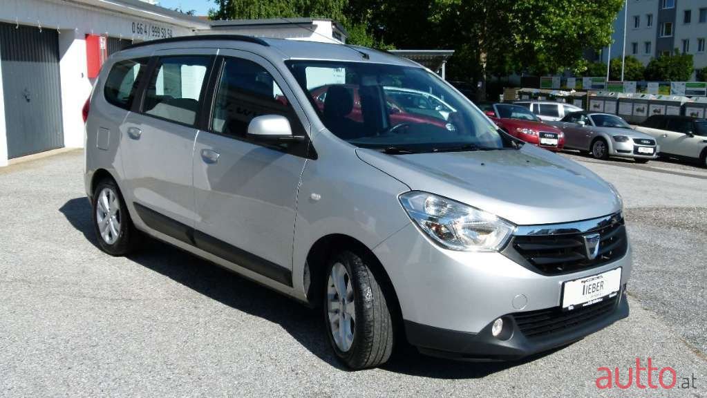 2012' Dacia Lodgy photo #5