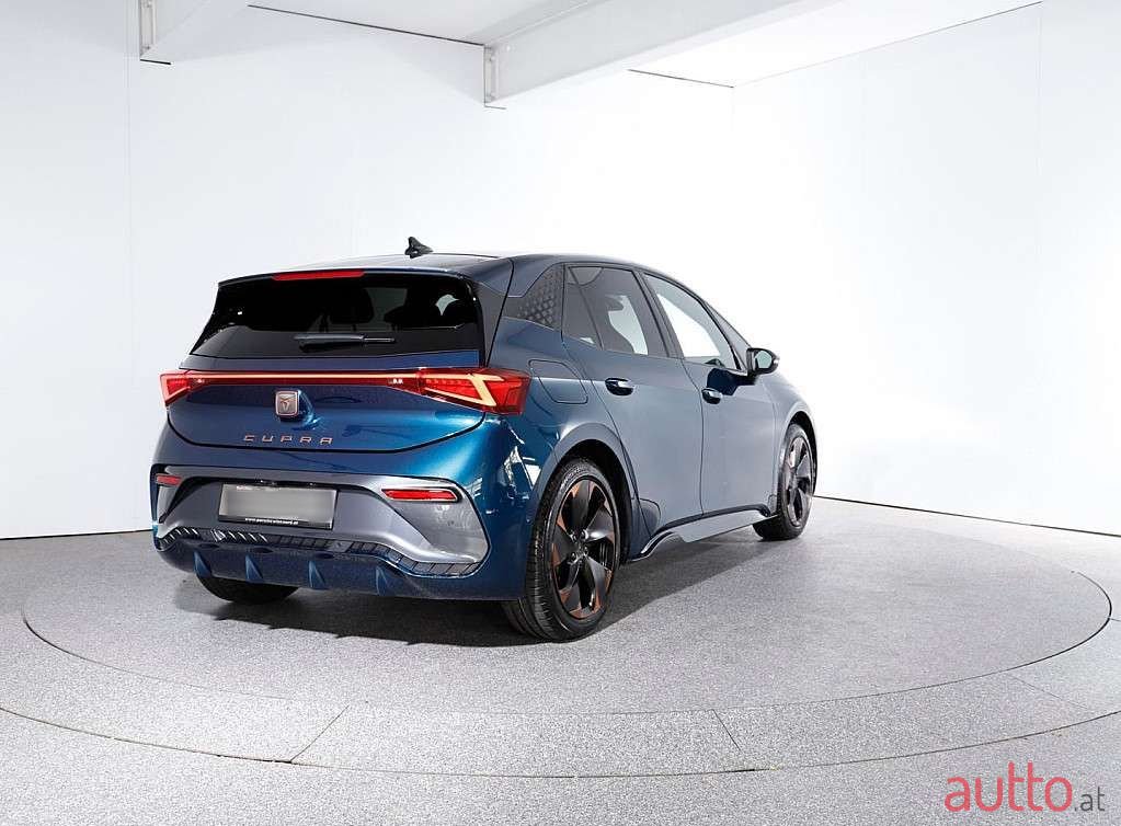 2022' Cupra Born photo #5