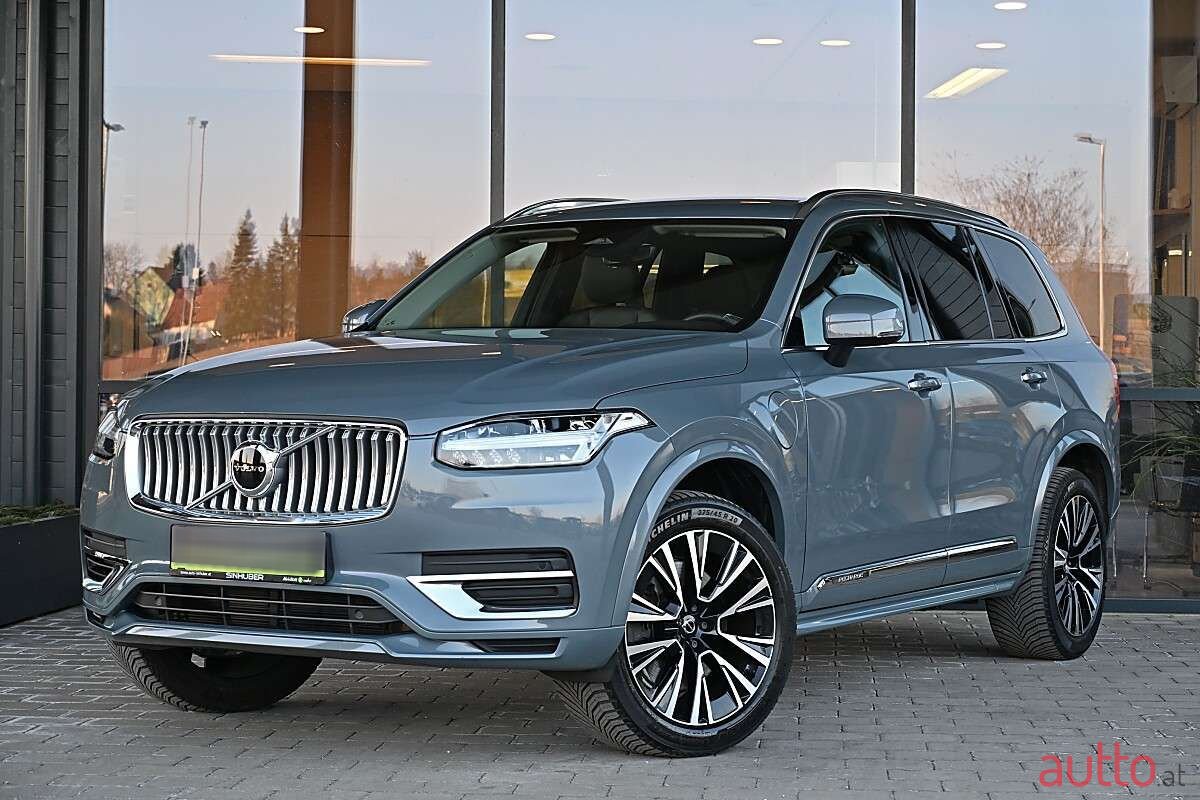 2023' Volvo XC90 photo #1