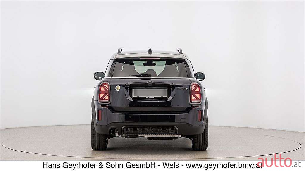 2022' MINI Countryman photo #2