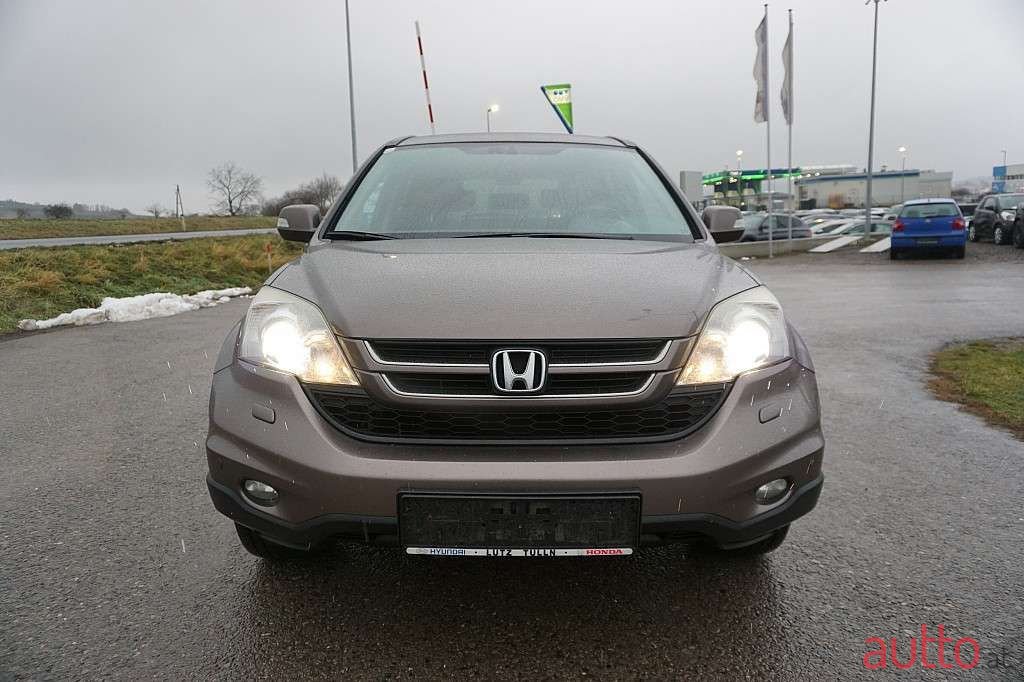 2010' Honda CR-V photo #2