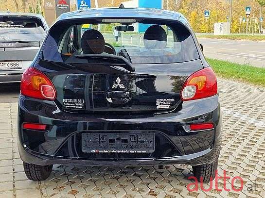 2018' Mitsubishi Space Star photo #5