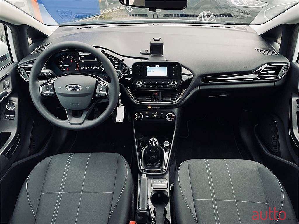 2018' Ford Fiesta photo #5