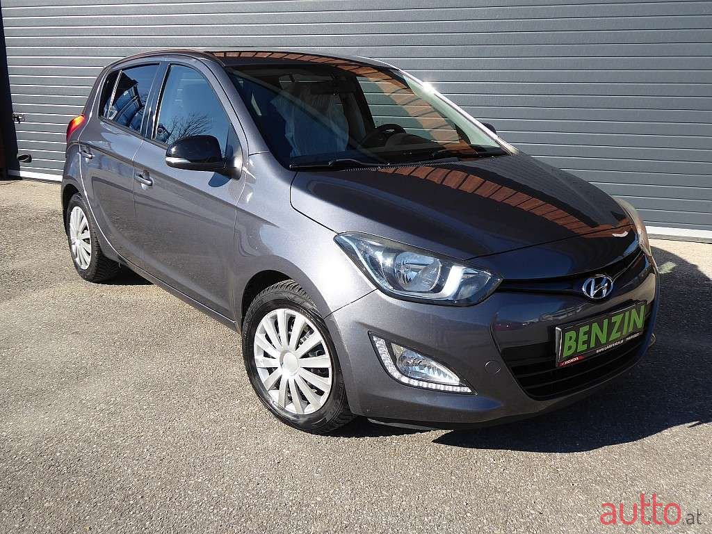 2014' Hyundai i20 photo #1