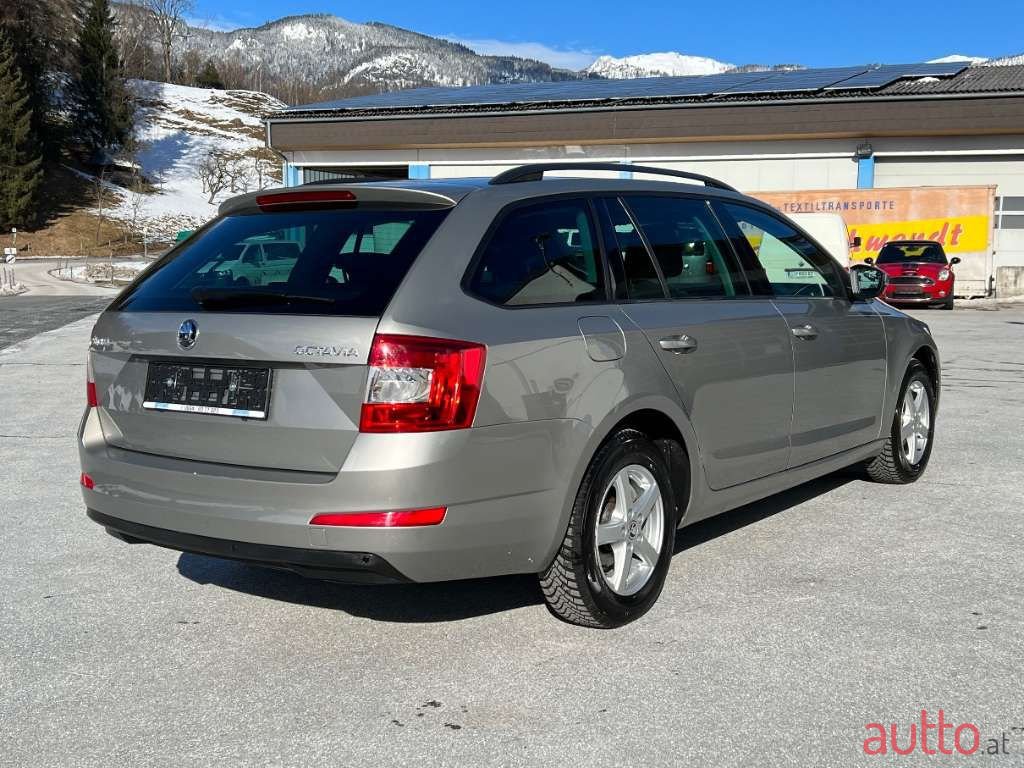 2017' Skoda Octavia photo #6