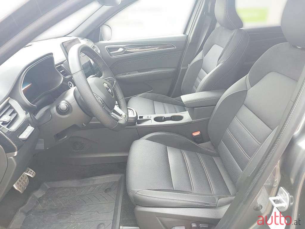 2022' Renault Arkana photo #6