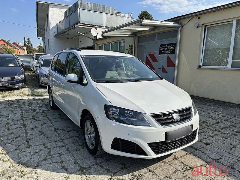 2016' SEAT Alhambra photo #3