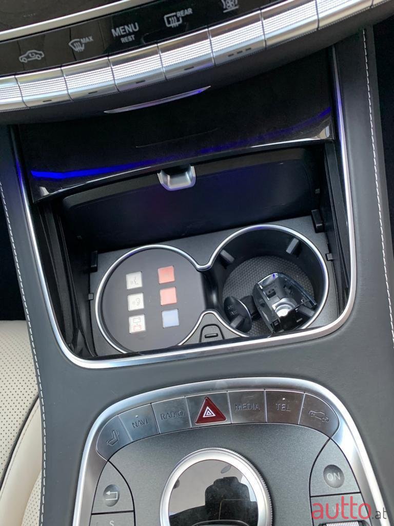 2016' Mercedes-Benz S 600 Maybach photo #5