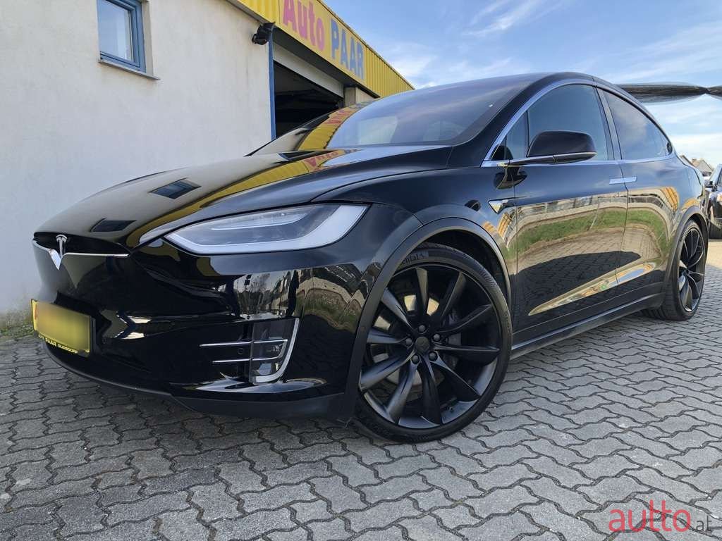 2019' Tesla Model X photo #2