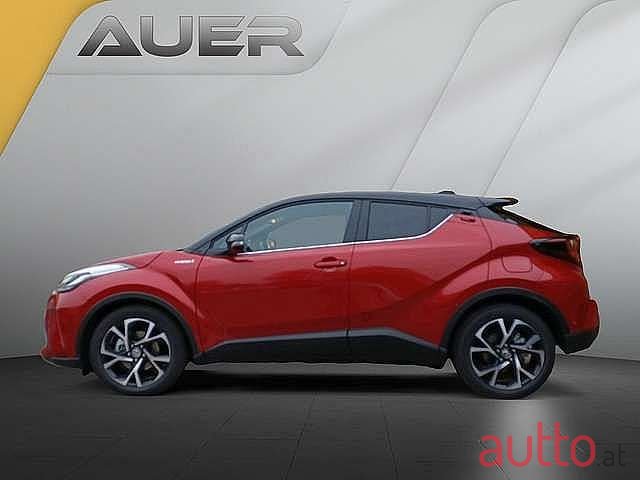 2023' Toyota C-HR photo #1
