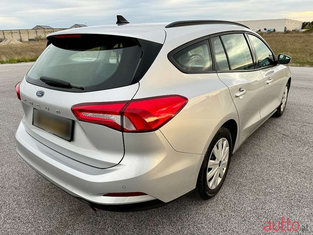 2021' Ford Focus photo #5