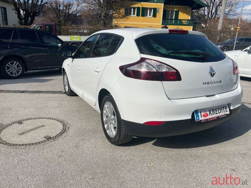 2015' Renault Megane photo #6