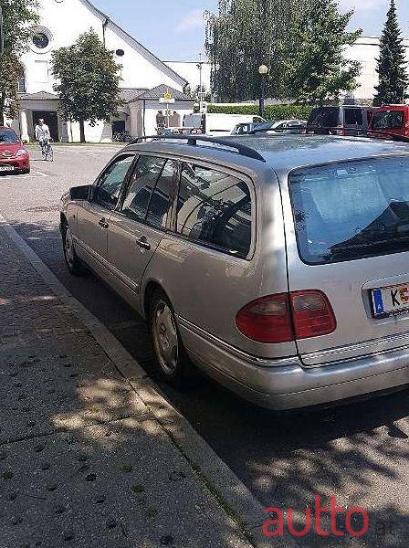 1999' Mercedes-Benz E-Klasse photo #2