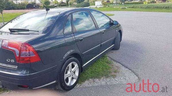 2005' Citroen C5 photo #5