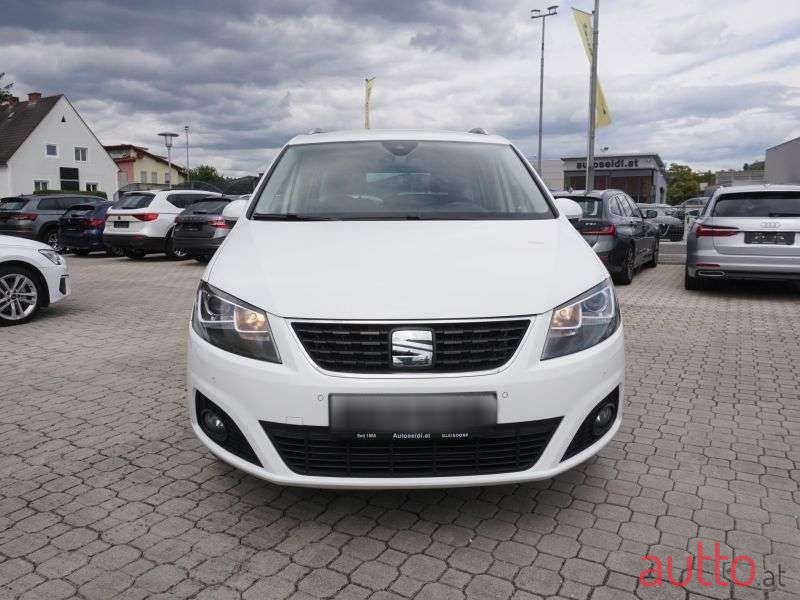 2020' SEAT Alhambra photo #2