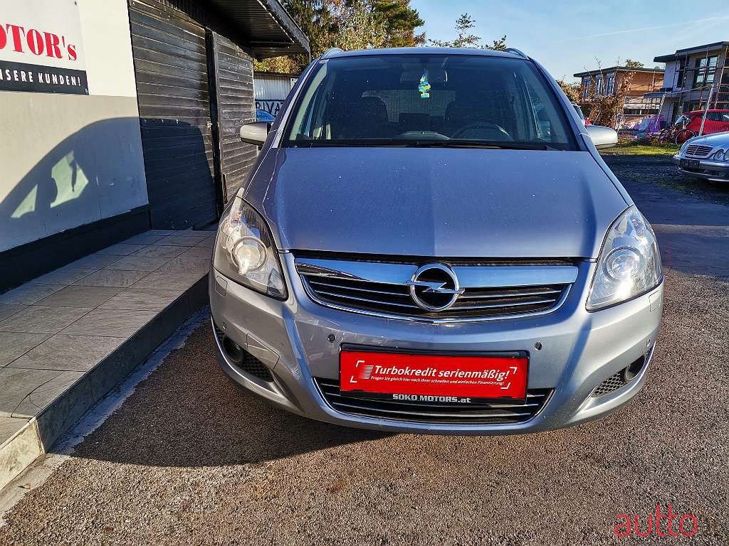 2008' Opel Zafira photo #2