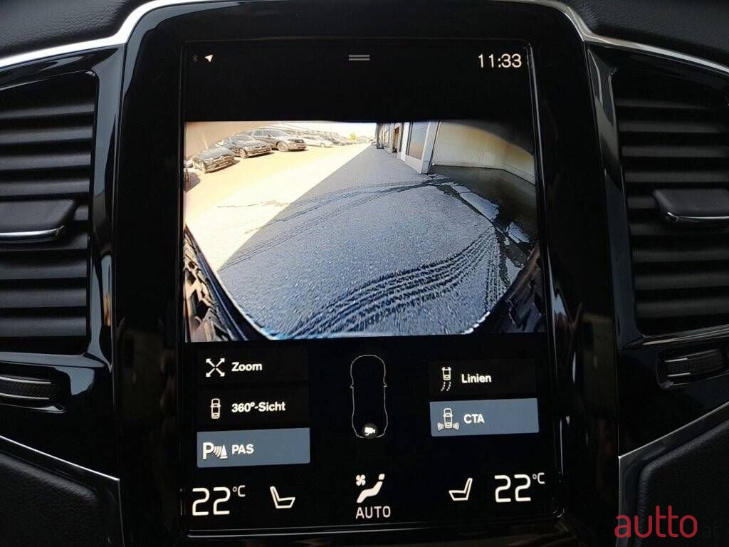 2022' Volvo XC90 photo #4