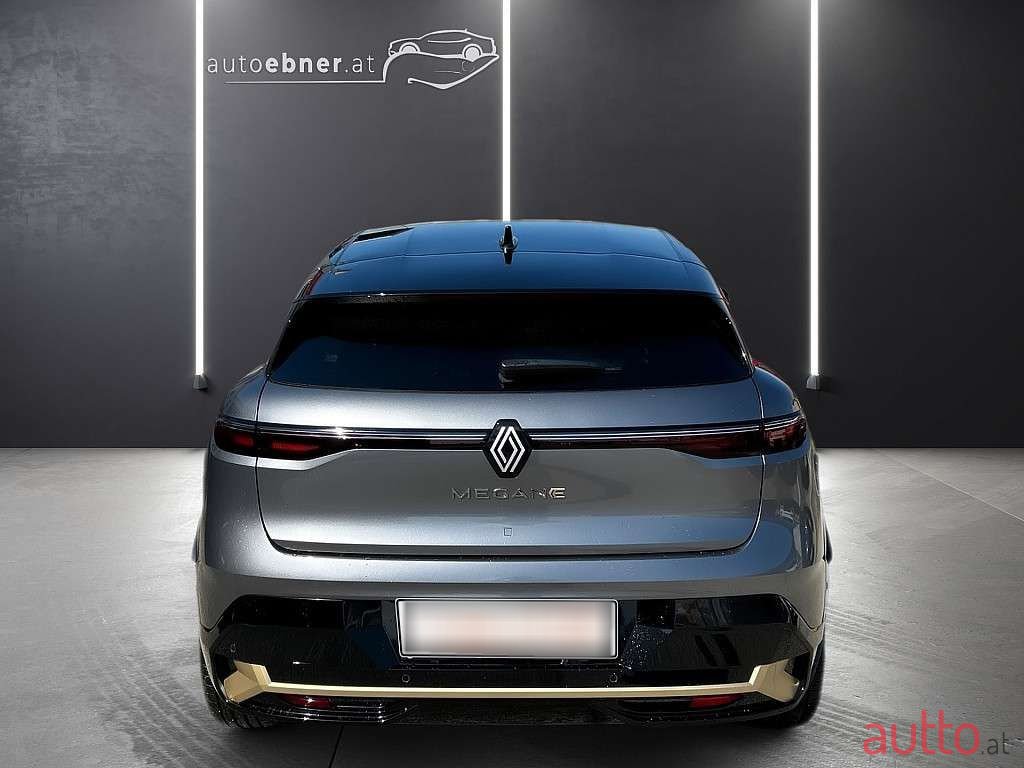 2023' Renault Megane photo #6