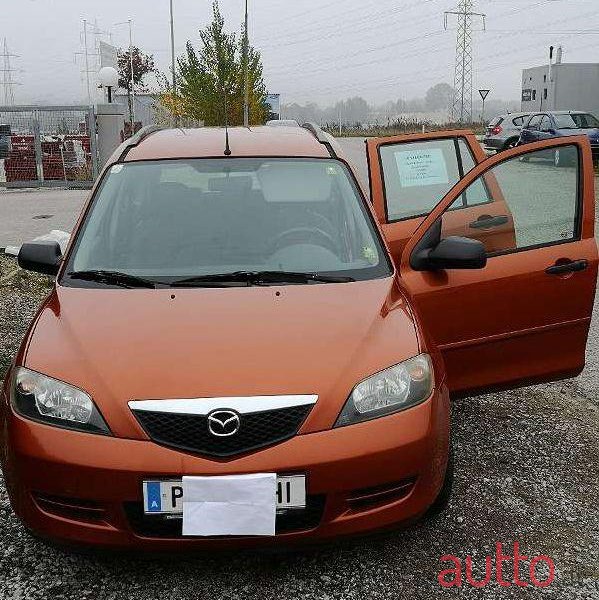 2003' Mazda Mazda2 photo #1