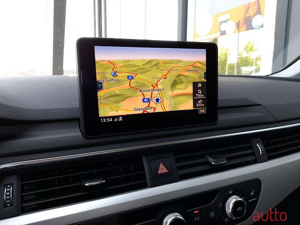 2019' Audi A4 photo #6