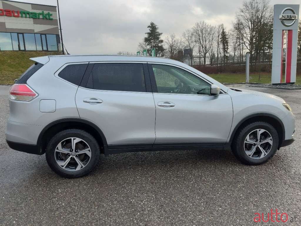 2015' Nissan X-Trail photo #4