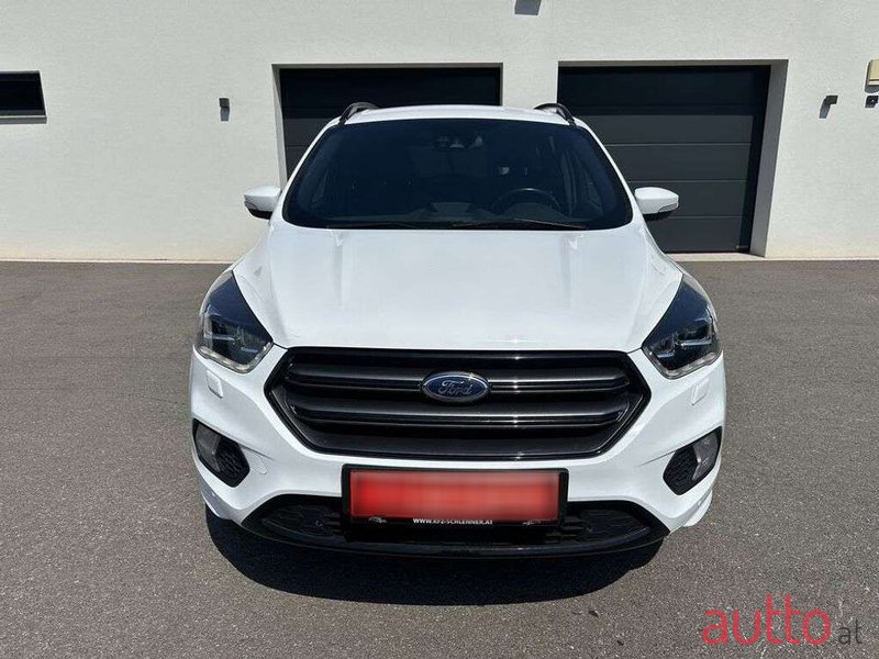 2017' Ford Kuga photo #2