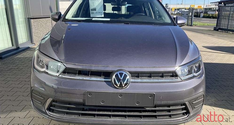 2022' Volkswagen Polo photo #3
