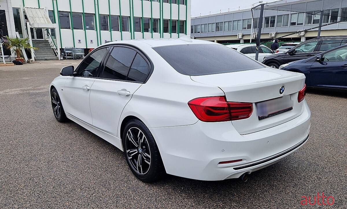 2016' BMW 3Er-Reihe photo #3