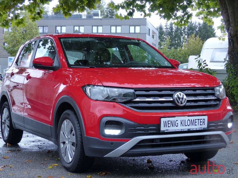 2019' Volkswagen T-Cross photo #3