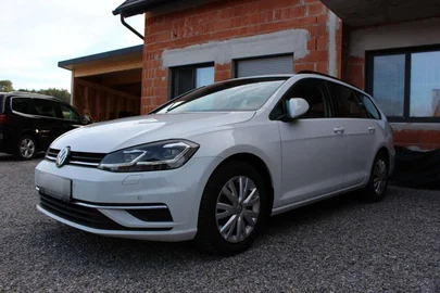 2020' Volkswagen Golf
