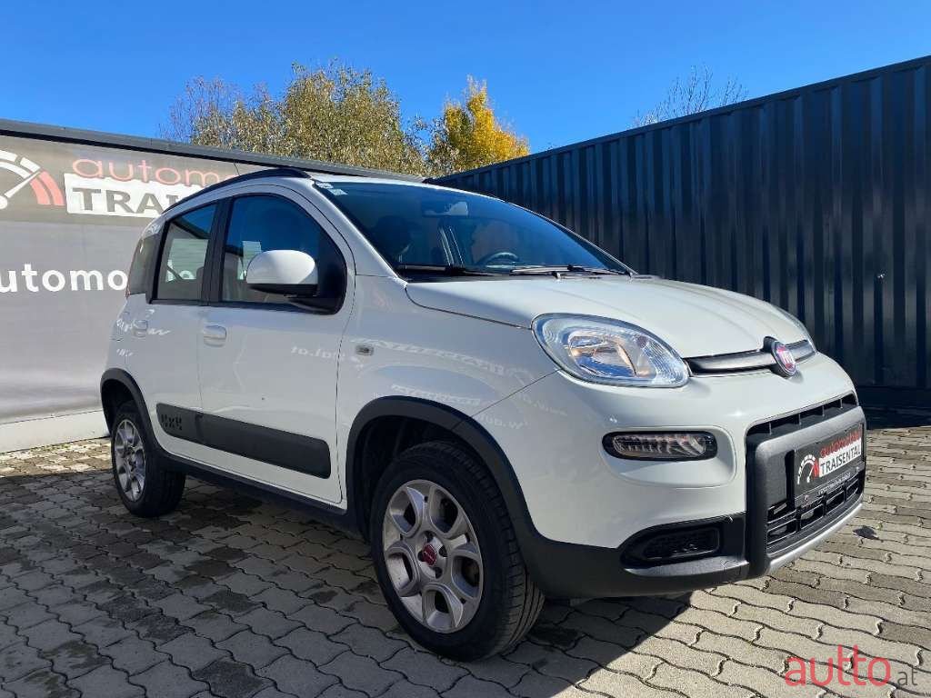 2016' Fiat Panda photo #4