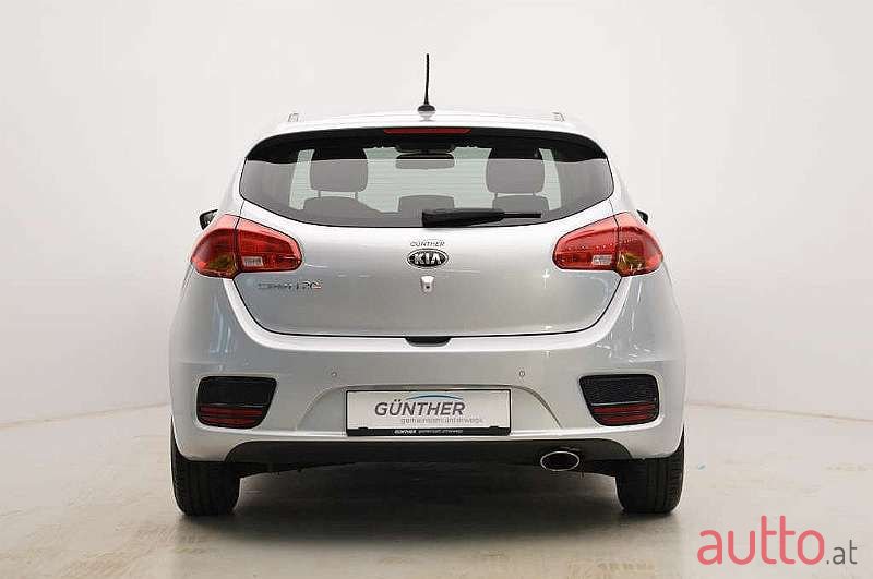 2015' Kia Ceed photo #4