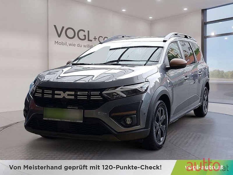 2024' Dacia Jogger photo #1