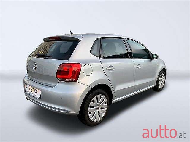 2012' Volkswagen Polo photo #4