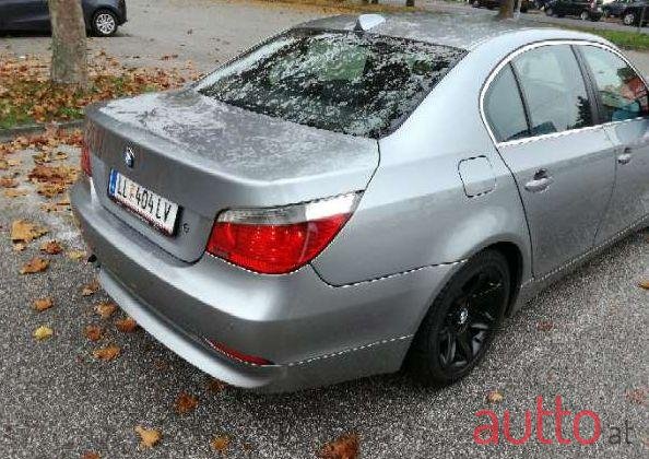 2003' BMW 5Er-Reihe photo #2