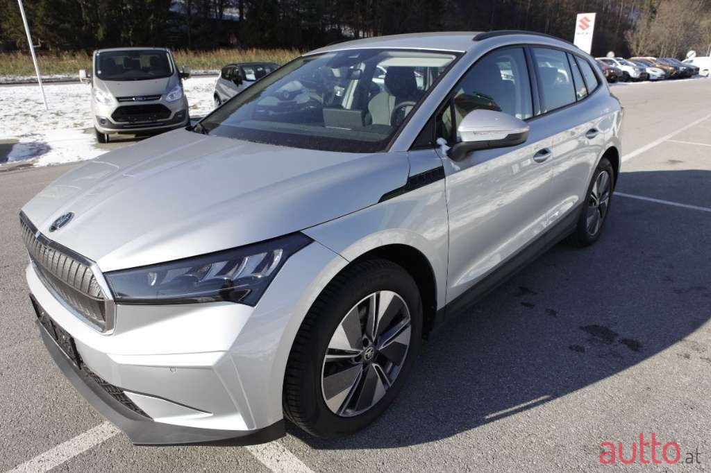 2022' Skoda Enyaq photo #1