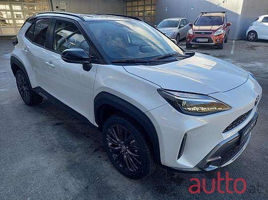 2023' Toyota Yaris Cross photo #4