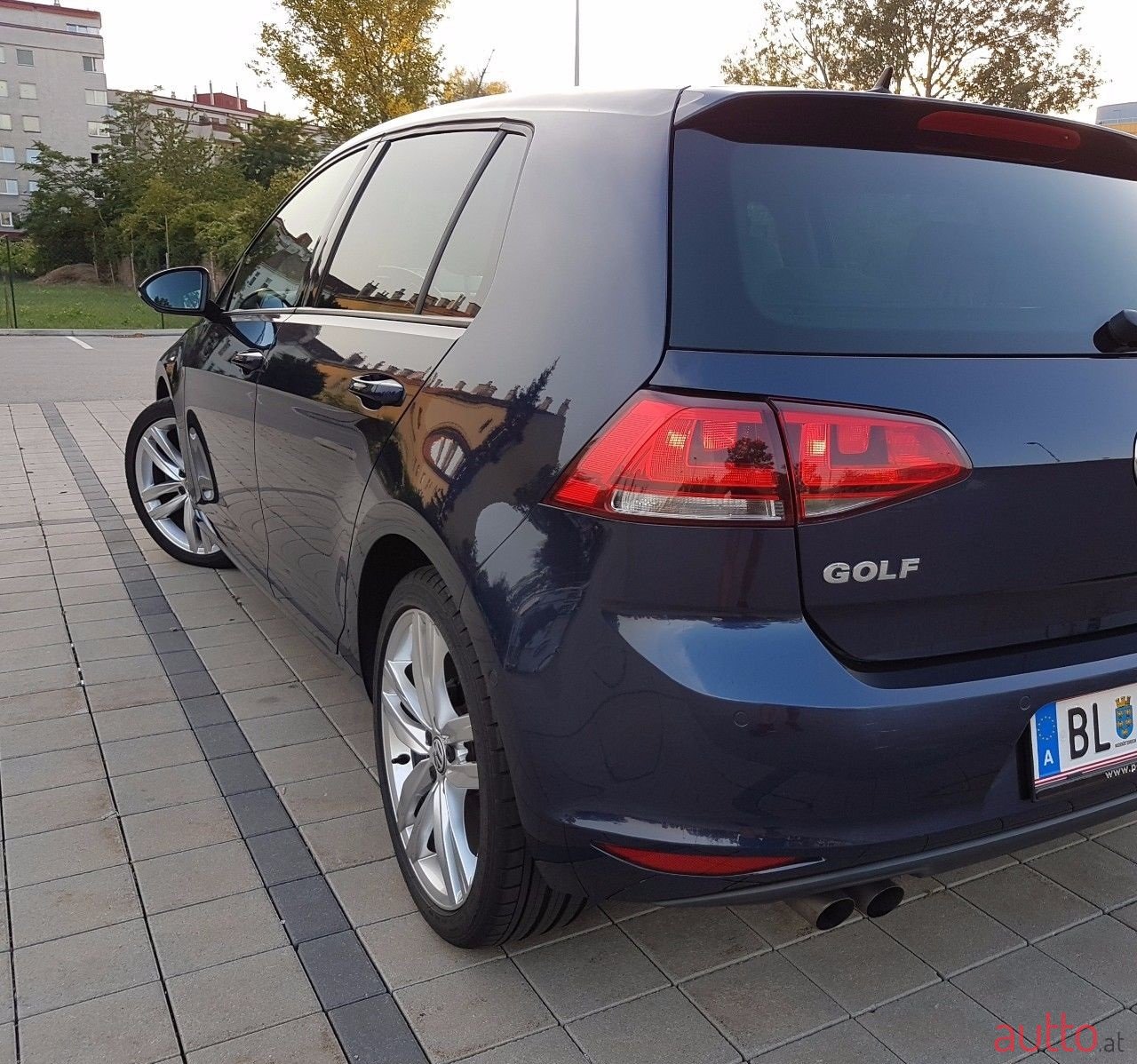 2013' Volkswagen Golf VII photo #2