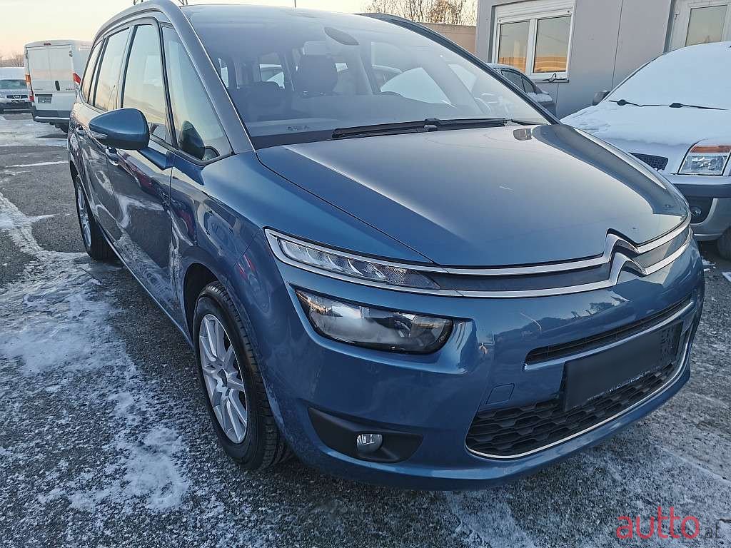 2016' Citroen C4 Picasso photo #1