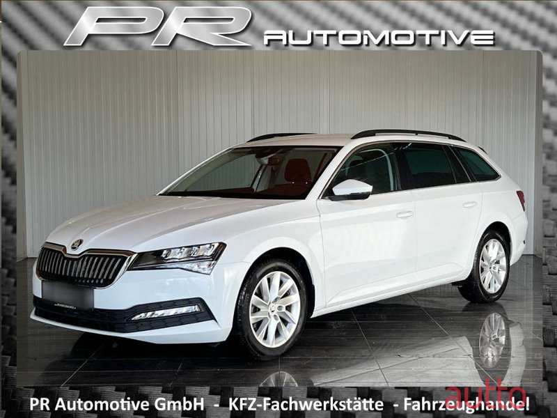 2023' Skoda Superb photo #1