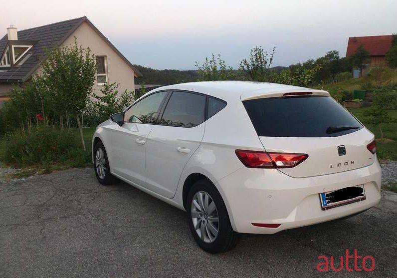2014' SEAT Leon photo #1