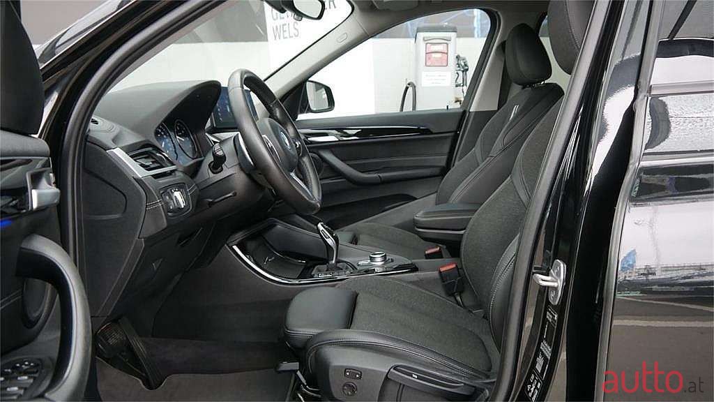 2020' BMW X1 photo #5