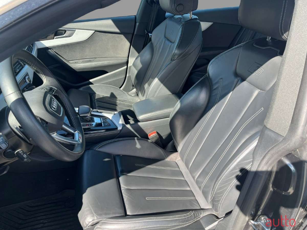 2023' Audi A5 photo #2