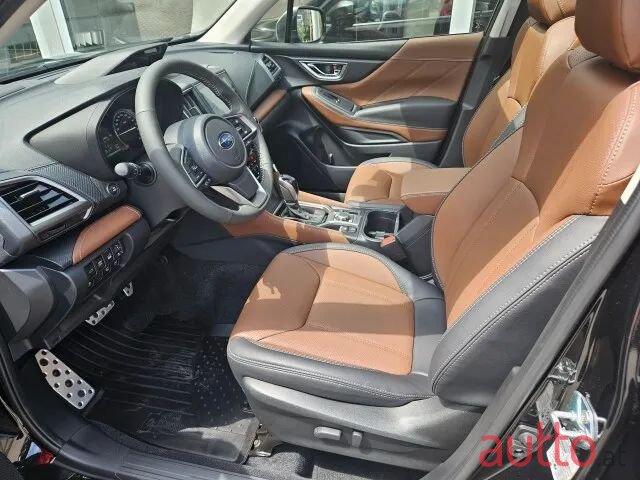 2024' Subaru Forester photo #3