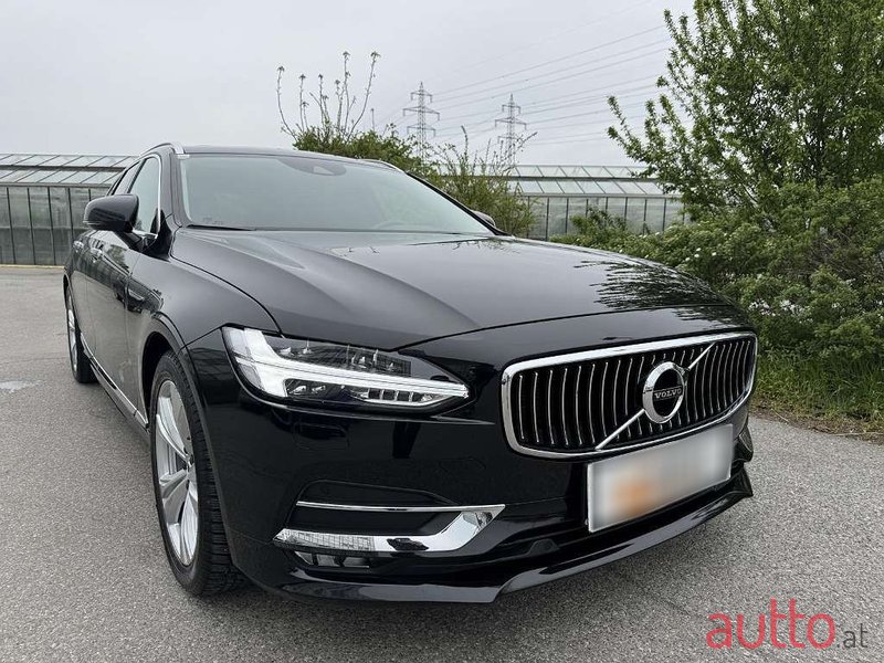 2020' Volvo V90 photo #1