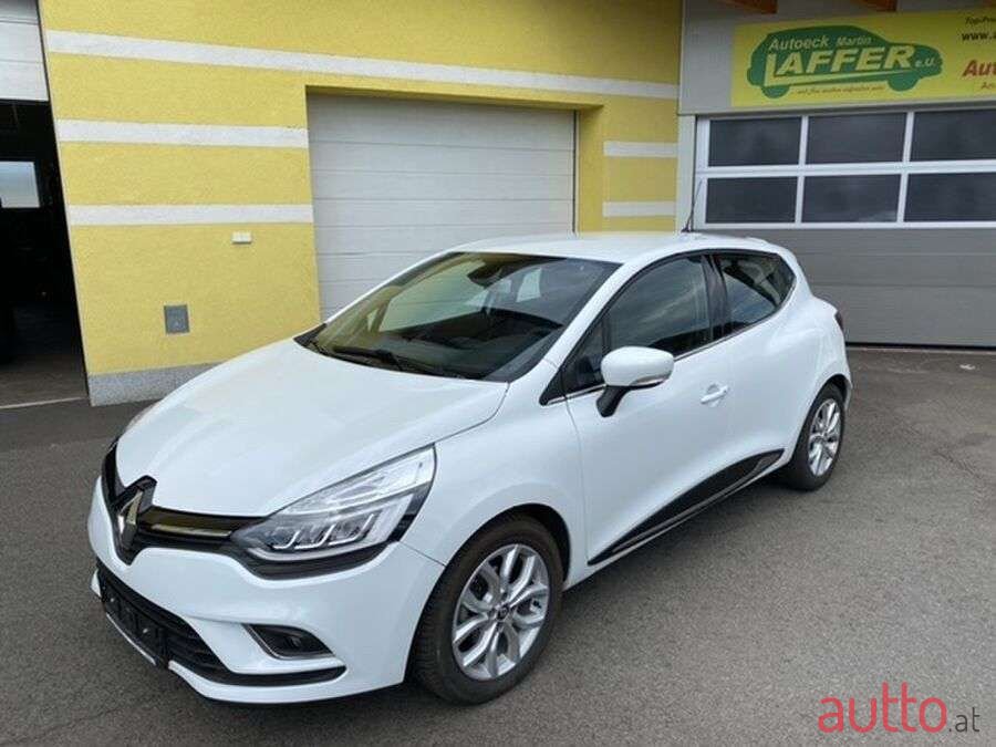 2017' Renault Clio photo #1